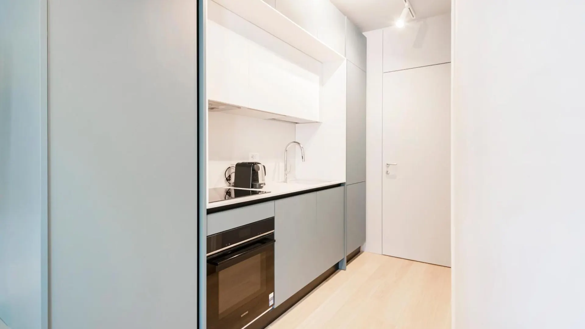 Easylife - Elite Apartments In Porta Venezia Milaan