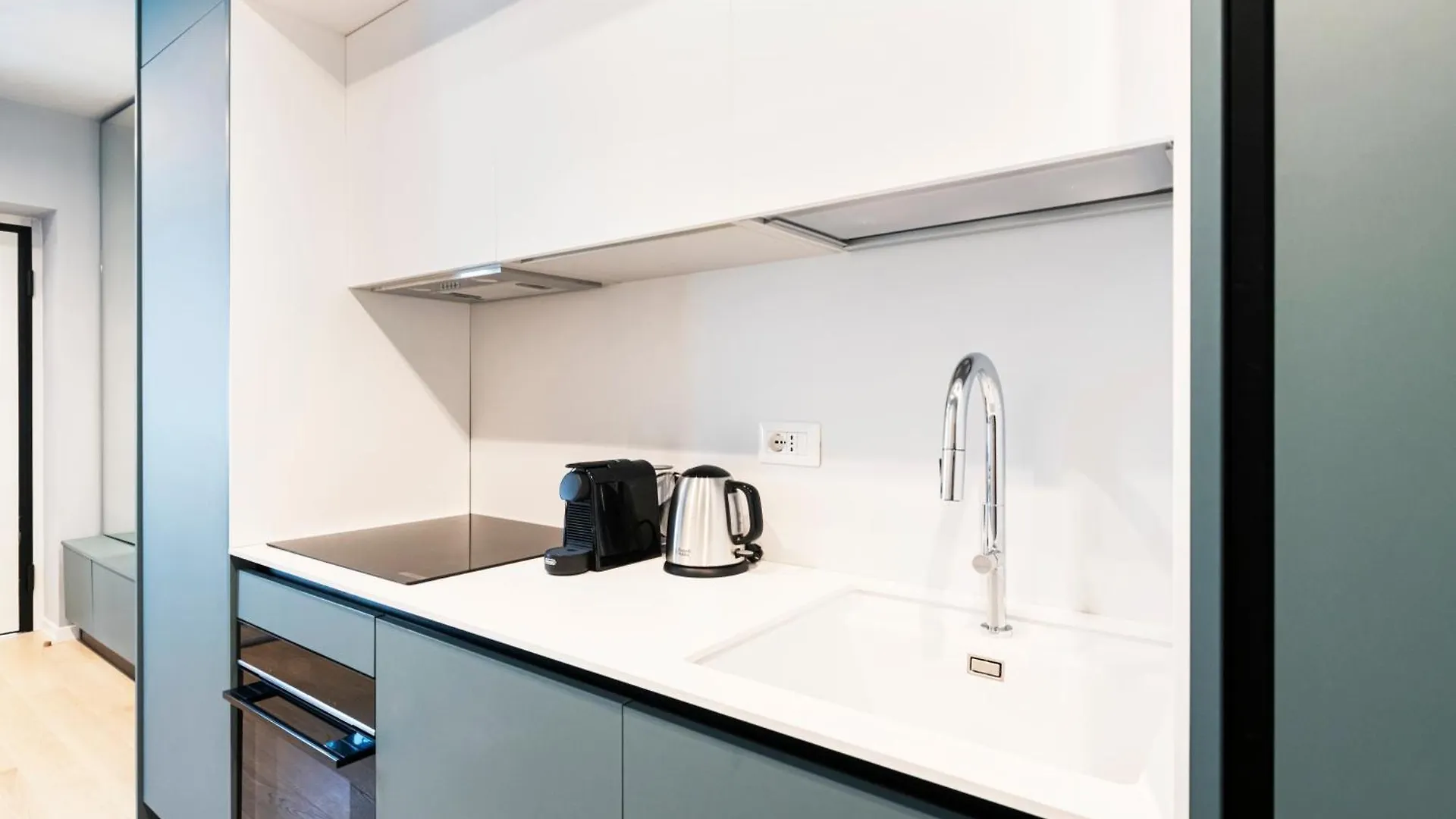 Easylife - Elite Apartments In Porta Venezia Milaan