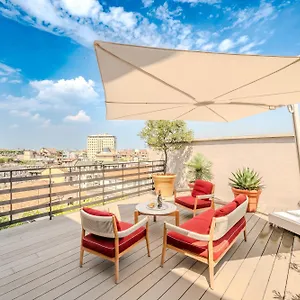 Cadamosto Art Penthouse With Terrace R&r Milano