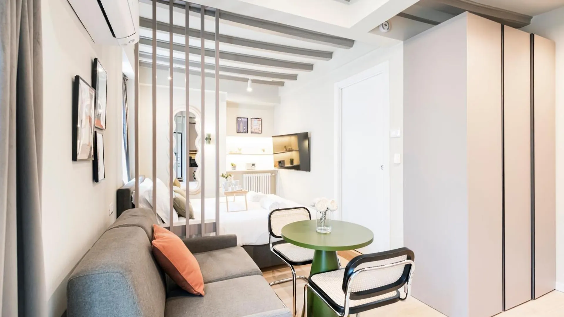 Easylife - Elite Apartments In Porta Venezia 밀라노