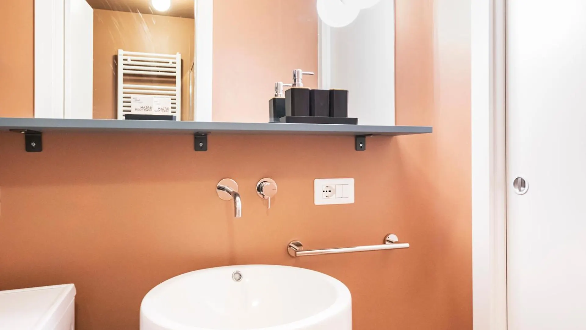 Easylife - Elite Apartments In Porta Venezia Milánó